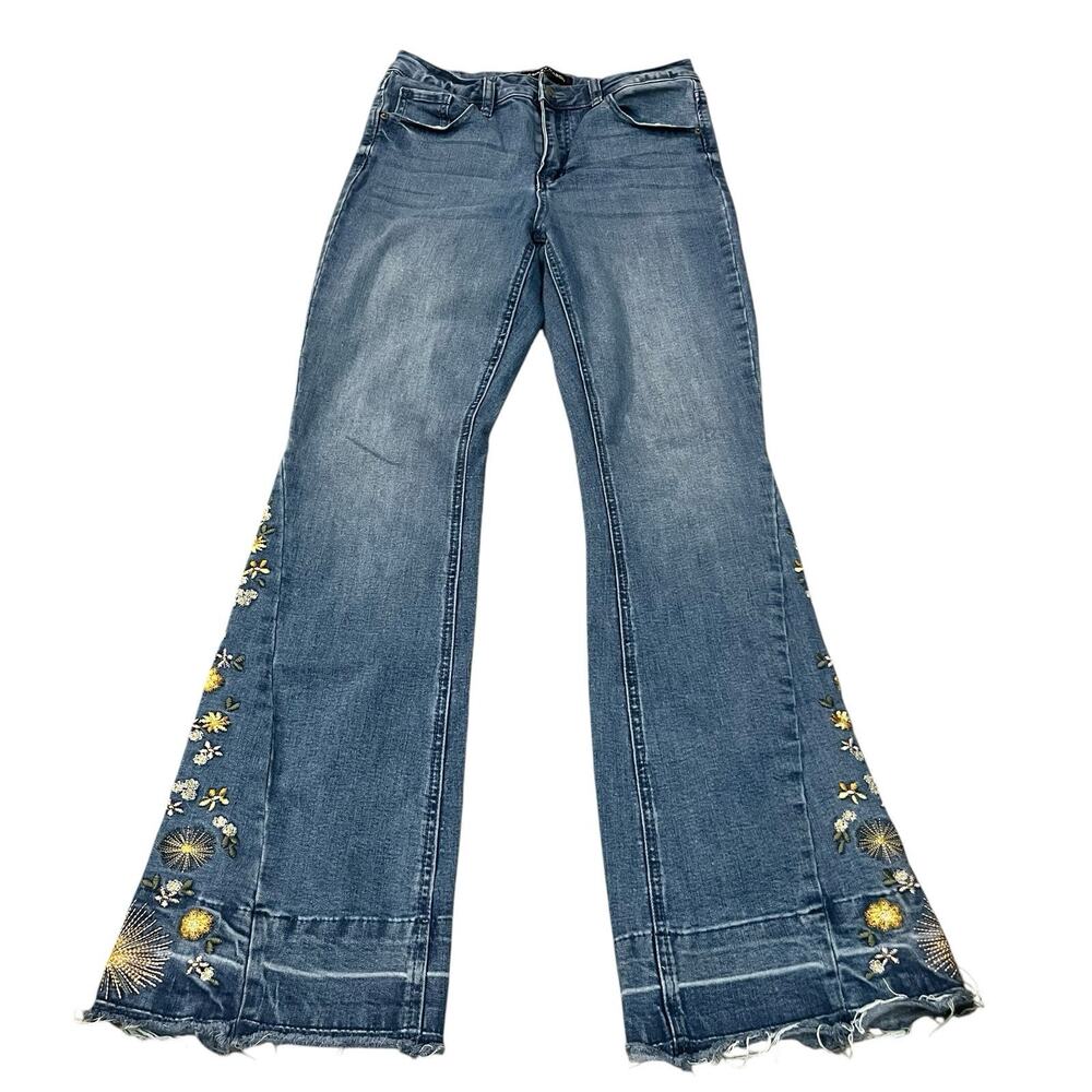 Ashley Mason Floral Embroidered Flare Jeans 9/29 Frayed Boho Retro Western Blue